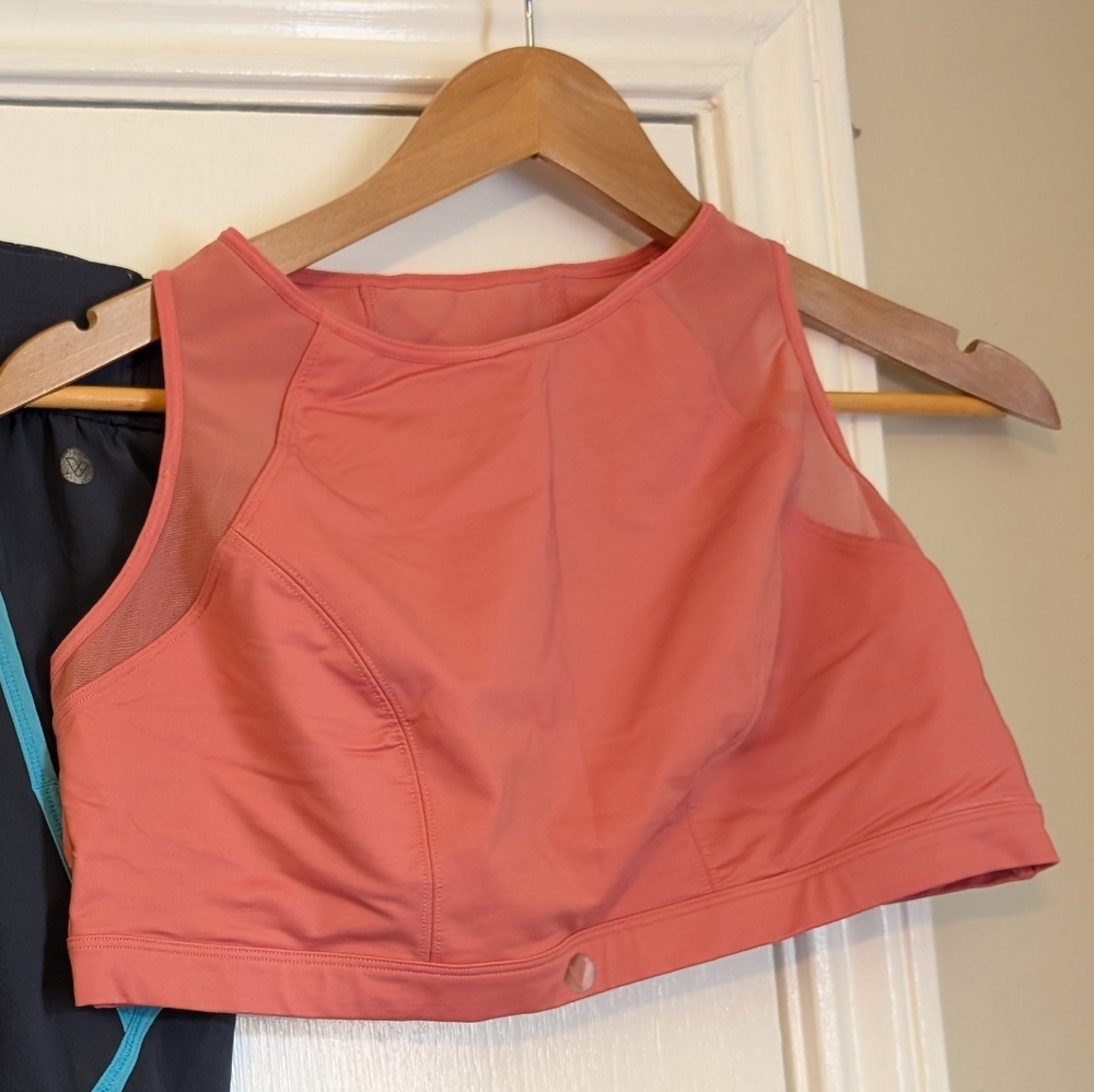 Livi Active Coral Sports Bra